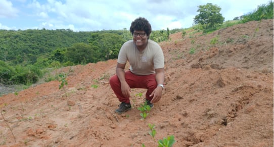 Photo: Joaquim Freitas, planting project coordinator at Cepan, monitoring the sapling growth Joaquim Freitas, Treeapp’s planting project coordinator at Cepan, monitoring the sapling growth